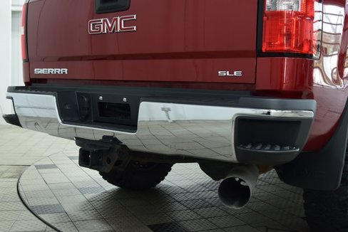 Used 2018 GMC Sierra 2500 SLE w/ SLE Preferred Package image 19