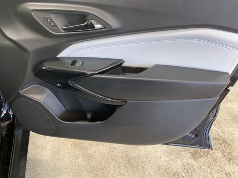 New 2025 Chevrolet Trax LT w/ LT Convenience Package image 14
