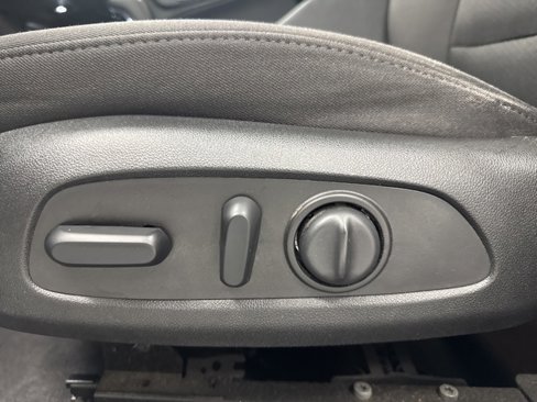 Used 2019 Chevrolet Malibu LT image 10