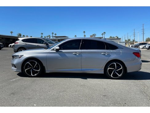 Used 2019 Honda Accord Sport image 2