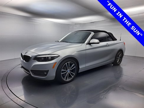 Used 2018 BMW 230i Convertible w/ Premium Package image 7