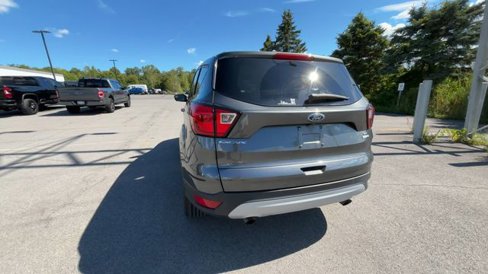 Certified 2019 Ford Escape SE image 8