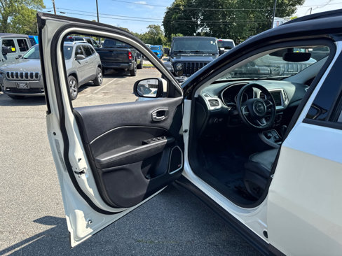 Used 2019 Jeep Compass High Altitude image 11