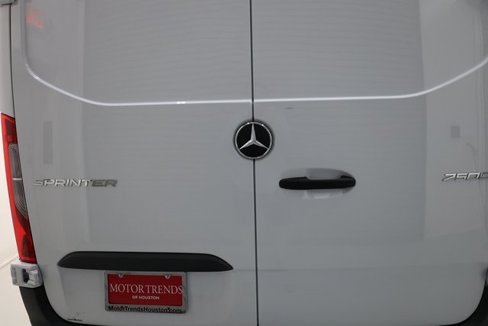 Used 2024 Mercedes-Benz Sprinter 2500 image 59