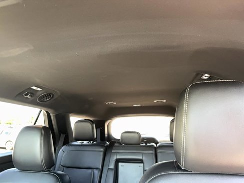 Used 2020 Ford Explorer XLT w/ Equipment Group 202A image 23