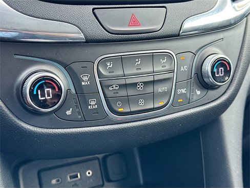 Used 2019 Chevrolet Equinox LT image 15
