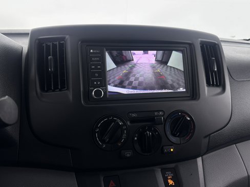 Used 2020 Nissan NV200 SV w/ Back Door Glass Package image 26