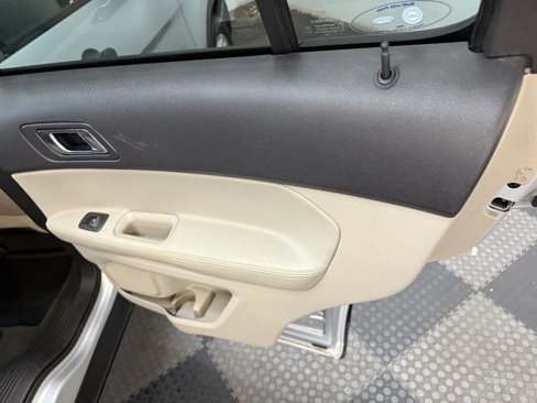 Used 2015 Ford Explorer 4WD image 33