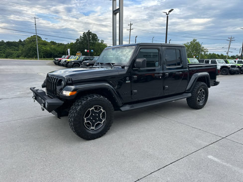 Used 2022 Jeep Gladiator Sport image 2