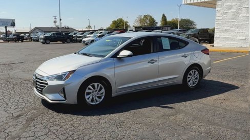 Used 2019 Hyundai Elantra SE w/ Cargo Package image 4