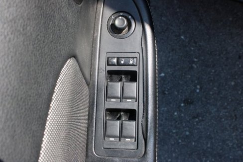 Used 2013 Dodge Avenger SE image 11