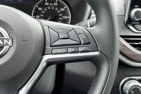 Certified 2024 Nissan Altima 2.5 SV image 27