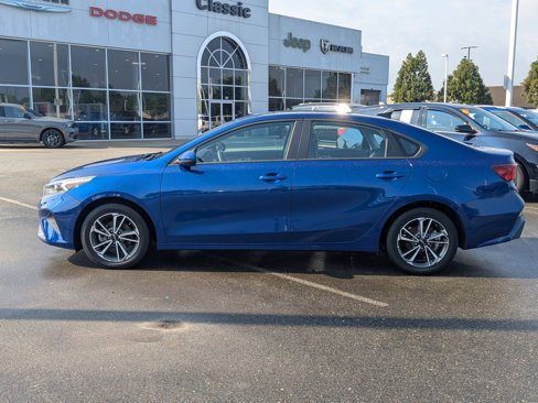 Used 2023 Kia Forte LXS image 8