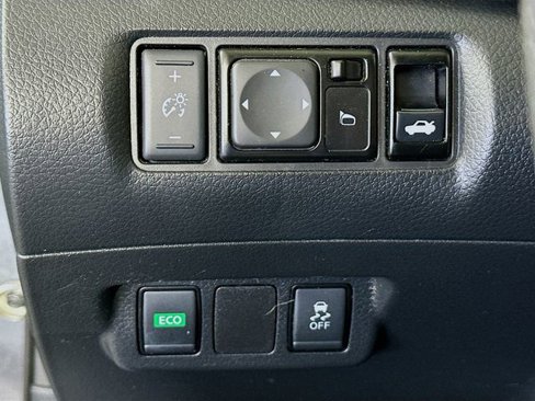Used 2019 Nissan Sentra S image 11
