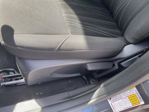 Used 2018 Ford Focus SE image 11