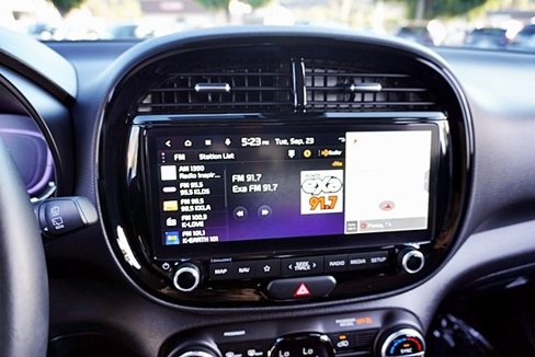 Used 2023 Kia Soul EX image 25