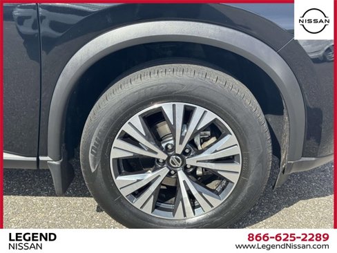 Used 2021 Nissan Rogue SV image 10