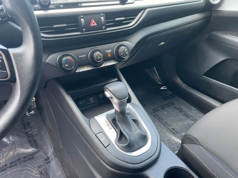 Used 2024 Kia Forte LXS image 37