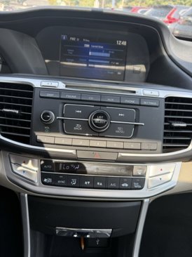 Used 2015 Honda Accord EX image 22