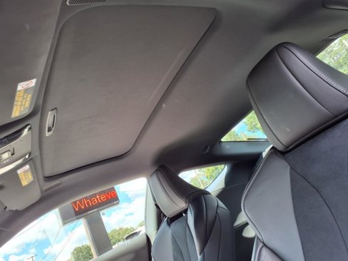 Used 2018 Lexus LC 500 Coupe image 24