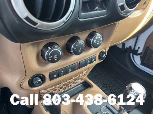 Used 2014 Jeep Wrangler Unlimited Sahara w/ Connectivity Group image 26