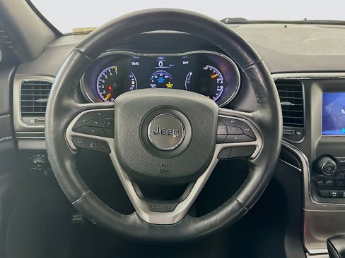 Used 2018 Jeep Grand Cherokee Limited image 18