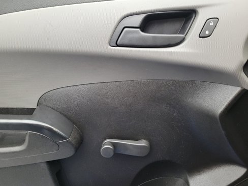 Used 2017 Chevrolet Sonic LS image 27