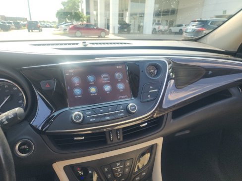 Used 2020 Buick Envision Essence w/ Experience Buick Package image 8