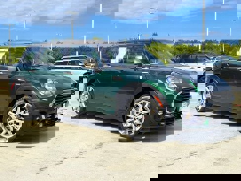 Used 2017 MINI Cooper Clubman image 6