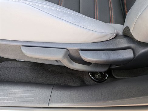 Certified 2024 Nissan Kicks SR image 17