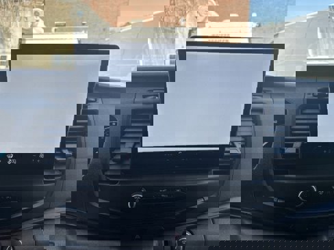 Used 2022 Ford E-Transit Medium Roof w/ Load Area Protection Package image 12