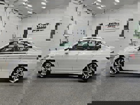Used 2016 BMW 535i xDrive Sedan image 8