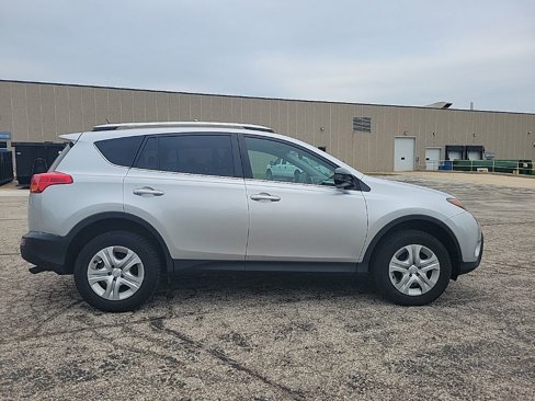Used 2014 Toyota RAV4 LE image 6