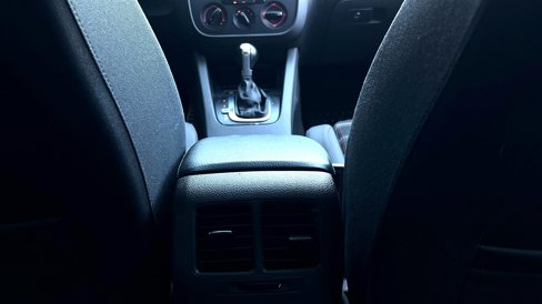 Used 2007 Volkswagen GTI 4-Door image 19