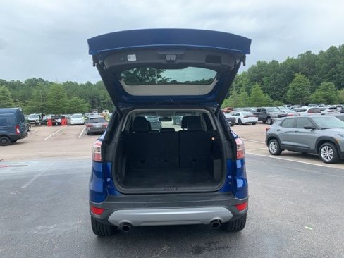 Used 2017 Ford Escape Titanium image 13