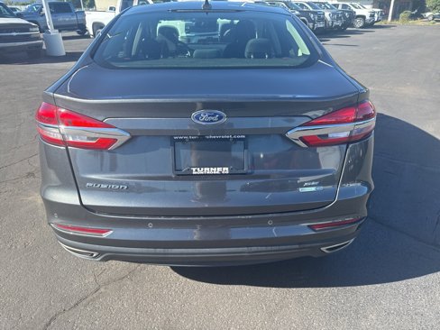 Used 2020 Ford Fusion SE image 14