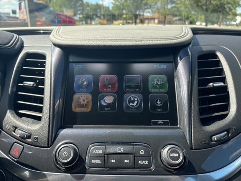 Used 2019 Chevrolet Impala LS image 23