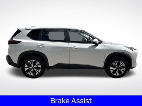 Used 2023 Nissan Rogue SV image 8
