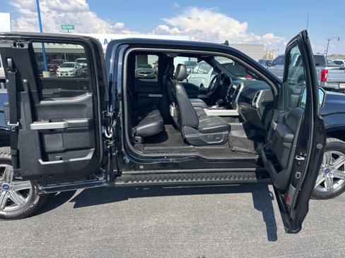 Used 2018 Ford F150 Lariat w/ Equipment Group 502A Luxury image 26