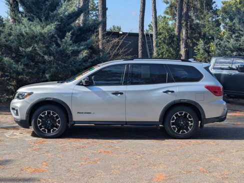 Used 2019 Nissan Pathfinder SV w/ Rock Creek Edition image 6