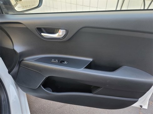 Used 2020 Kia Rio LX image 21