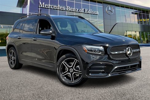 Certified 2024 Mercedes-Benz GLB 250 4MATIC image 1