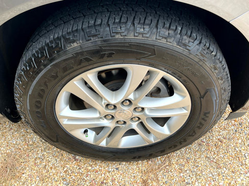 Used 2020 Buick Enclave Essence image 16