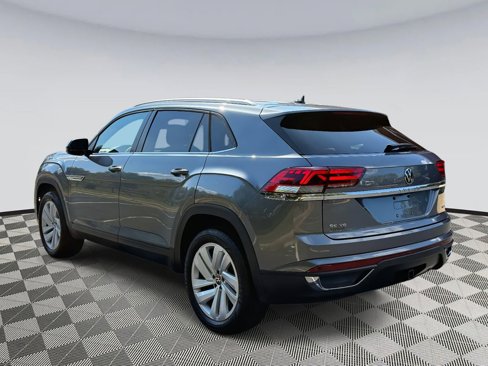 Used 2023 Volkswagen Atlas Cross Sport SE image 4