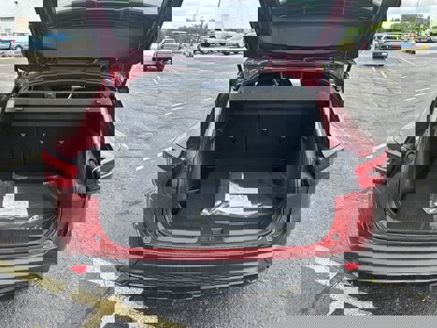 New 2025 Chevrolet Trax RS w/ Sunroof Package image 34