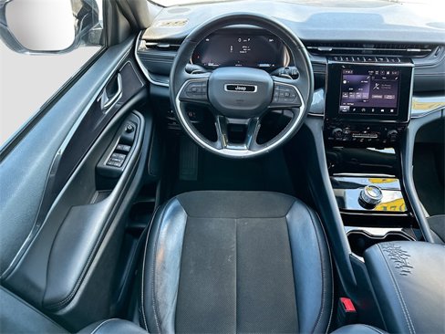 Used 2021 Jeep Grand Cherokee L Laredo image 20