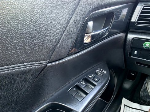 Used 2013 Honda Accord Sport image 17