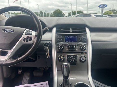 Used 2013 Ford Edge SEL image 20