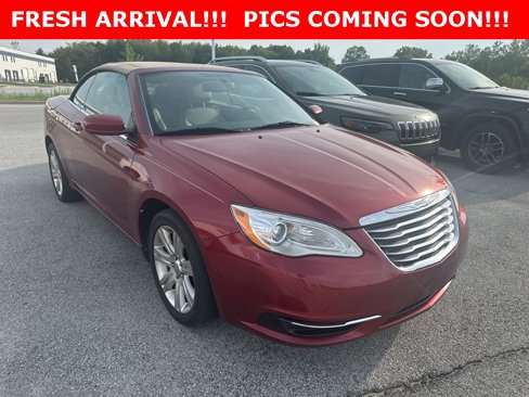 Used 2012 Chrysler 200 Touring image 2