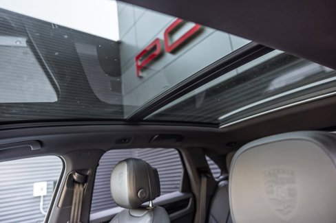 Certified 2023 Porsche Cayenne image 16